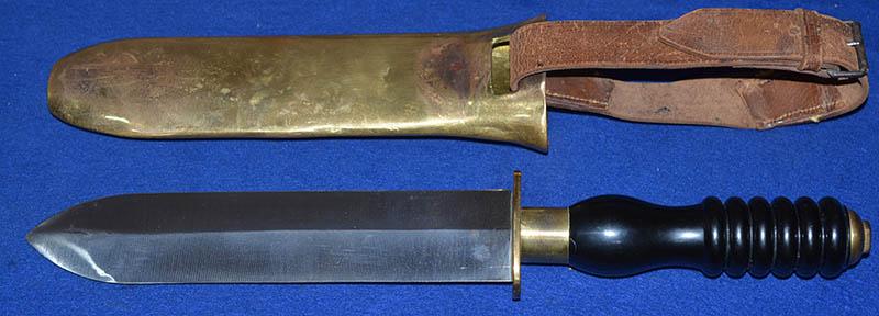 BRITISH DIVERS KNIFE BY SIEBE GORMAN.