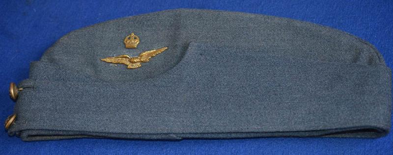 WW2 BRITISH RAF OFFICERS FORAGE CAP COMPLETE WITH PHOTOGRAPH OF ORIGINAL OWNER.