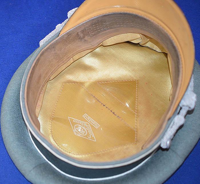 THIRD REICH ARMY INFANTRY OFFICERS PEAK CAP BY EREL.