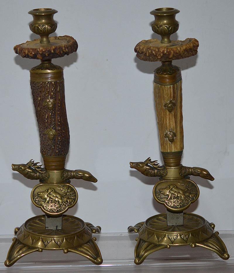 PAIR OF HUNTING DAGGER CANDLE STICKS.